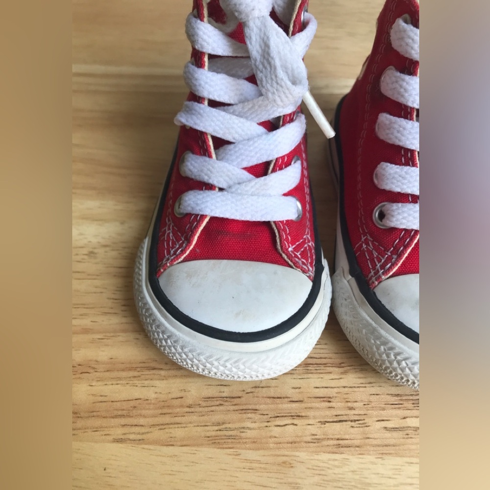 Converse All-Star Chuck Taylor High-Tops Red Size: US Toddler 4.0 EUR 20 CM 11.5 - Picture 6 of 14